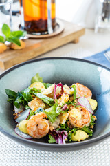salad with shrimps