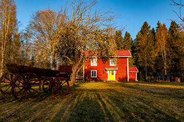 Rotes Haus in Schweden - 231858011