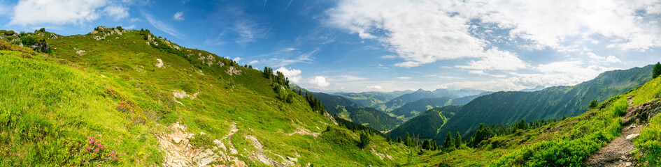 Obraz premium Panorama landscape in the mountains of the Alps