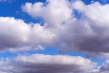 Obraz premium blue sky with cloud close up autumn day over horizon