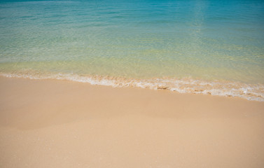 Fototapeta na wymiar Beautiful sea in Thailand