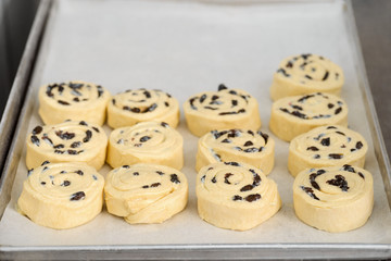 Puff pastry swirls with raisins