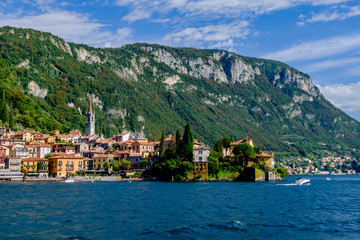Fototapeta na wymiar Lago di Como, Varenna