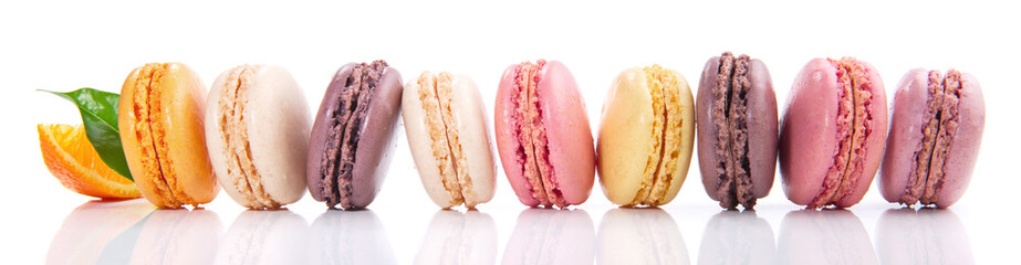 Macarons Sortiment mit Orange - Panorama