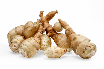 Topinambur Knollen als Freisteller