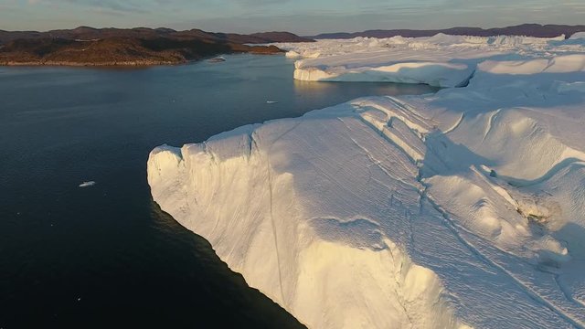 Gr&ouml;nland, Eisberg