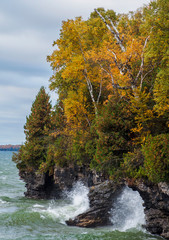 639-83 Cave Point Autumn Waves