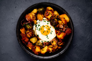 bratkartoffeln mit spiegelei