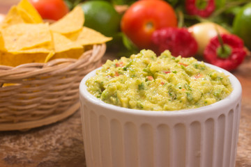 Guacamole with Tortillas