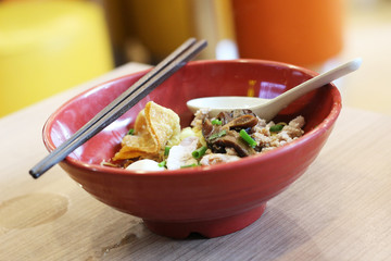 Noodle Pork Chops