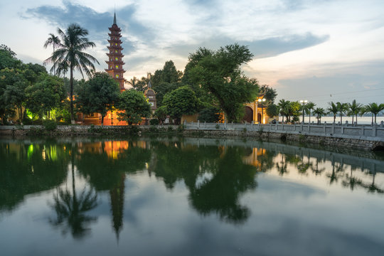 35,010 BEST Hanoi IMAGES, STOCK PHOTOS & VECTORS | Adobe Stock