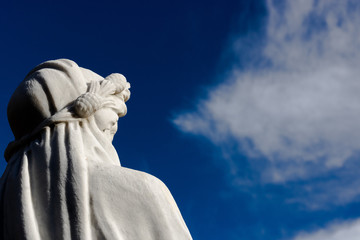 Statue