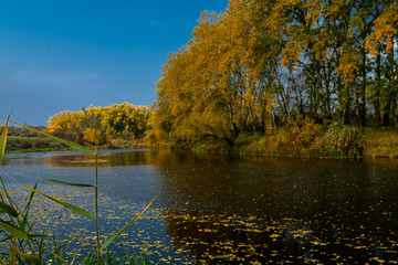 Fototapeta na wymiar mountain river Southern Bug Ukraine