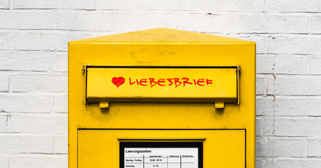 Liebesbrief Postkasten Einwurf