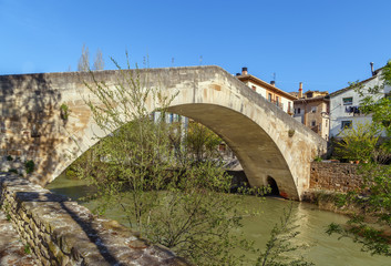 Fototapeta na wymiar Picudo Bridge, Estella, Spain