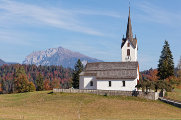 Fototapeta na wymiar Church in mountain village Versam, Ruinaulta - Rheinschlucht (Rhine canyon), Illanz/Glion - Reichenau, Switzerland
