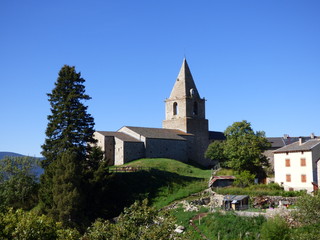 Fototapeta na wymiar église de Bolquère