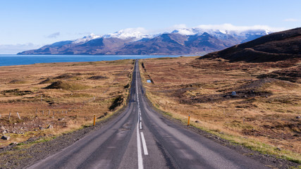 Fahrt an der isländischen Nordküste