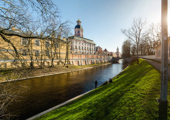 Alexander Nevsky lavra. Blagoveschenskaya church and the Monastyrka river.