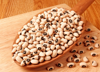 BLACK EYED BEANS
