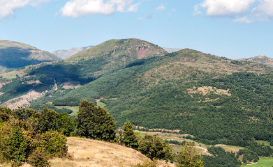 Fototapeta na wymiar Mountains of the Pyrenees in Spain
