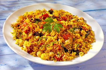 MOROCCAN COUSCOUS SALAD