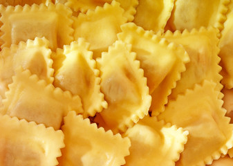 RAVIOLI