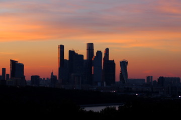 Fototapeta na wymiar Skyline city view, on the sunset