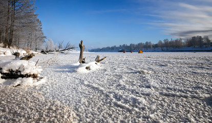 Frosty hoarfrost has shrouded the bed of the Volga River.