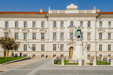 Fototapeta na wymiar Pecs, Hungary - October 06, 2018: Monument to Lajos Kossuth