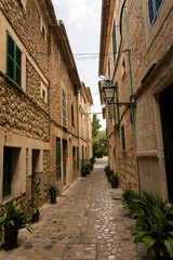 Fototapeta na wymiar Incredible Mallorca island street view of narrow streets