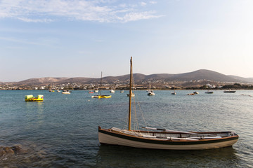 Fototapeta na wymiar Barca de Pesca