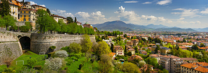 Panoramic view of Bergamo, Italy - obrazy, fototapety, plakaty