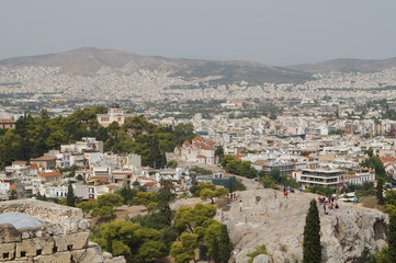 Obraz premium City among the mountains