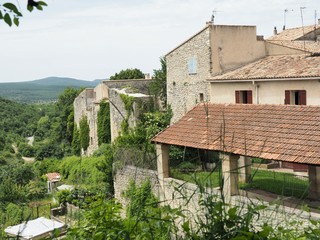 Fototapeta na wymiar Sault, die Wiege des Lavendels - eine französische Gemeinde in der Region Provence-Alpes-Côte d'Azur. 