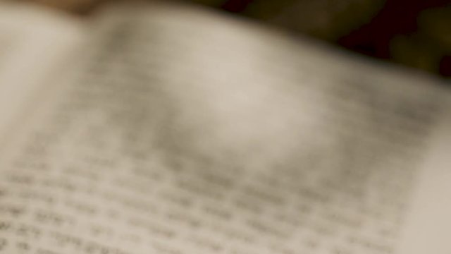 Hebrew text. Mishna, Pirkey Avot
