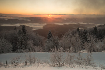 Wsch&oacute;d słońca