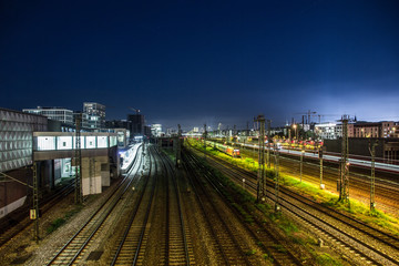 Fototapeta na wymiar Munich by Night Trainstation