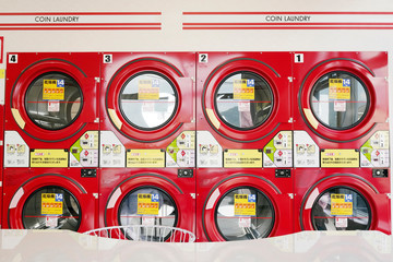 コインランドリー　乾燥機
