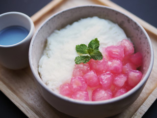 Water chestnut in coconut milk with snowflake ice cream.