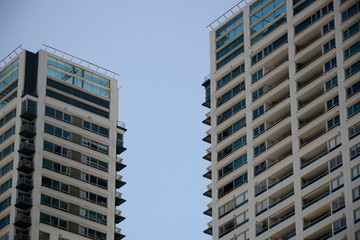 Fototapeta premium Edificios cercanos
