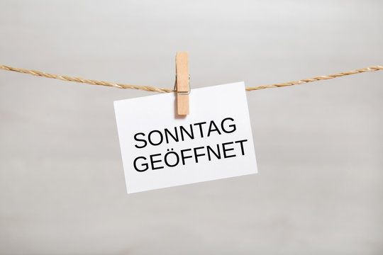 Sonntag Geöffnet