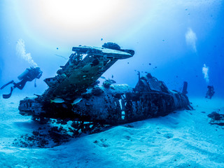 Airplane Wreck Underwater - Scuba Diving Oahu, Hawaii