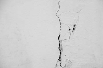 White wall crack