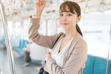 女性・通勤