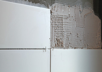 Pose de carrelage salle de bains