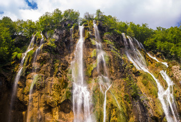 Fototapeta premium Beautiful waterfall in Plitvice Lakes National Park. Croatia