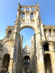 Chiesa gotica delle rovine dell'abbazia di Jumièges, Normandia, Francia