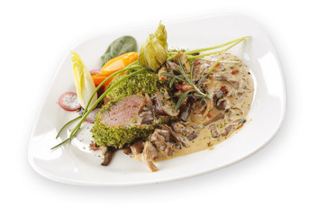 szynka z pomidorami serem i grzybami