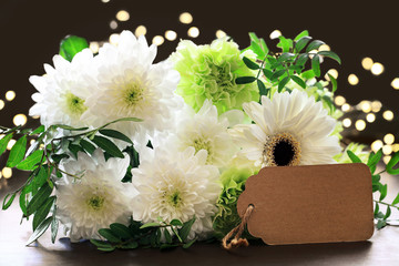 Blumenstrauss mit Etikett